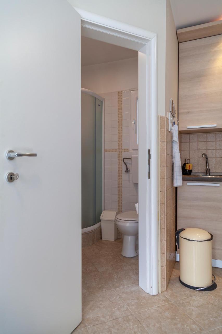 Dc Executive Homes Нови-Сад Экстерьер фото