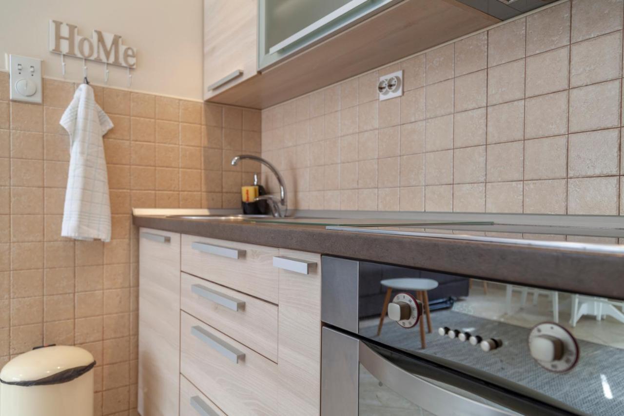 Dc Executive Homes Нови-Сад Экстерьер фото