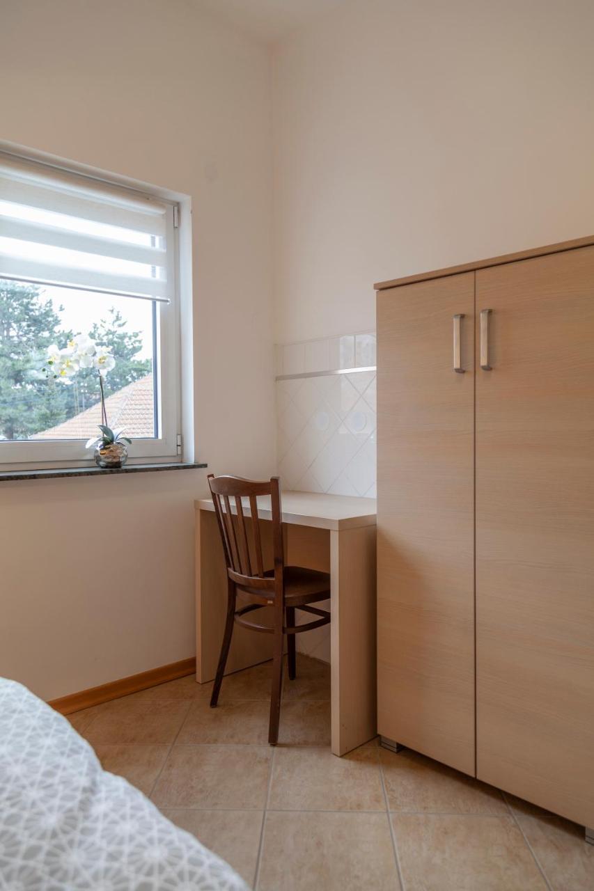 Dc Executive Homes Нови-Сад Экстерьер фото